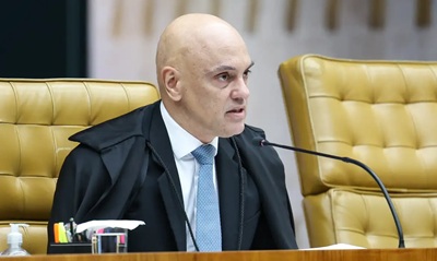 Moraes d&aacute; 48 horas para Bolsonaro informar se autorizou v&iacute;deo com IA
