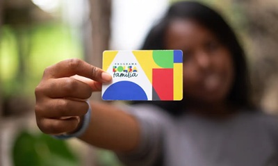 Caixa paga Bolsa Fam&iacute;lia a benefici&aacute;rios com NIS de final 6