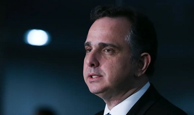 Regulamenta&ccedil;&atilde;o de redes sociais no Brasil &eacute; inevit&aacute;vel, diz Pacheco