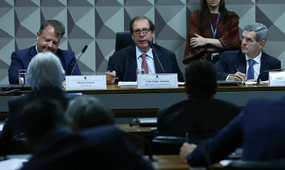 Comiss&atilde;o faz esfor&ccedil;o concentrado no Senado para votar C&oacute;digo Civil