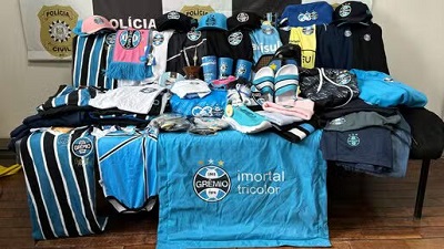 Pol&iacute;cia apreende em abrigo de Cachoeirinha produtos saqueados de loja da Arena do Gr&ecirc;mio 
