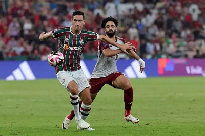 Fluminense sofre, mas bate o Al Ahly e avan&ccedil;a para final do Mundial de Clubes