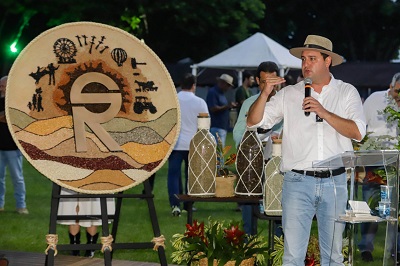 Governador refor&ccedil;a incentivo &agrave;s agroind&uacute;strias e abertura de mercado para a carne na ExpoLondrina