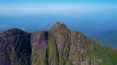 N&uacute;mero de visitas a lugares como o Pico Paran&aacute; chega a triplicar em 2026