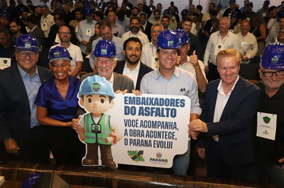 Paran&aacute; capacita mais de 800 pessoas para ampliar transpar&ecirc;ncia em obras de pavimenta&ccedil;&atilde;o