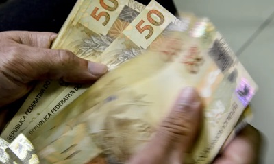 Mais de 40 milh&otilde;es simulam consignado para CLT at&eacute; este domingo 