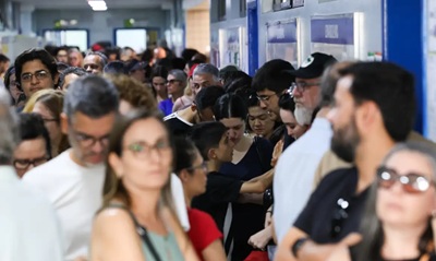 Renova&ccedil;&atilde;o da C&acirc;mara federal chegou a 35%; veja nova composi&ccedil;&atilde;o da Casa