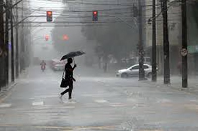 Tempestades e baixas temperaturas: frente fria traz mudan&ccedil;as bruscas a partir de domingo