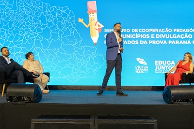 Estado premiar&aacute; as 300 escolas municipais com os melhores &iacute;ndices de alfabetiza&ccedil;&atilde;o