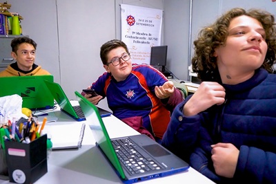 Programa da Rede Estadual incentiva alunos superdotados a desenvolver suas habilidades