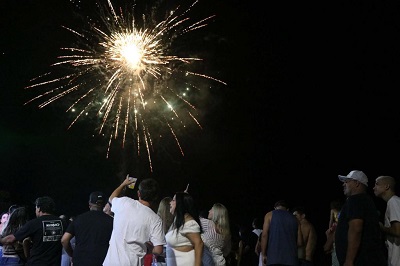 Com apoio do Estado, Litoral ter&aacute; shows de fogos de artif&iacute;cio sem polui&ccedil;&atilde;o sonora