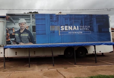 QUALIFICA&Ccedil;&Atilde;O EM ALTA: CARRETA DO CONHECIMENTO DO SENAI CHEGA A BANDEIRANTES COM CURSO DE AUTOMA&Ccedil;&Atilde;O