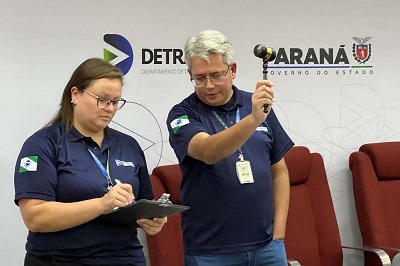 Primeiro leil&atilde;o de reciclagem do Detran-PR em 2024 arrecada R$ 1,5 milh&atilde;o