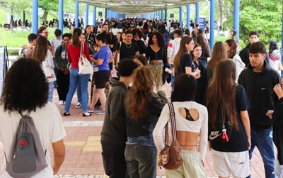 Paran&aacute; tem mais de 700 mil alunos no Ensino Superior