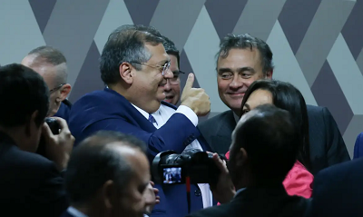 Senado aprova indica&ccedil;&atilde;o de Fl&aacute;vio Dino para ministro do STF
