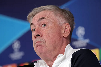 Real Madrid anuncia a renova&ccedil;&atilde;o de contrato com Ancelotti