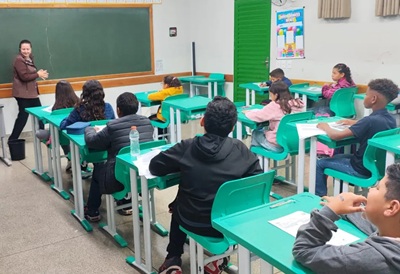 IDEB CONFIRMA AVAN&Ccedil;O DA EDUCA&Ccedil;&Atilde;O DE BANDEIRANTES E MUNIC&Iacute;PIO SUPERA M&Eacute;DIA NACIONAL