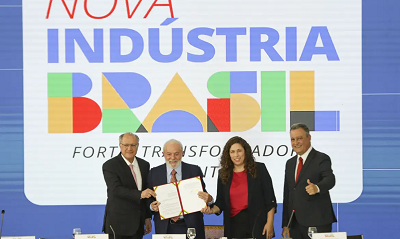 Governo anuncia investimentos de R$ 300 bi para ind&uacute;stria at&eacute; 2026