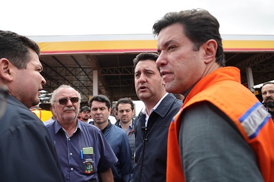Governador Ratinho Junior sanciona lei que prev&ecirc; aux&iacute;lio para fam&iacute;lias de Rio Bonito do Igua&ccedil;u