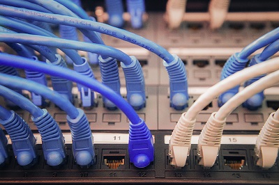 Estado firma parceria com a &Iacute;ndia para que universidades recebam supercomputadores
